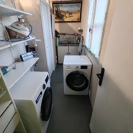 Maison Beaucairoise Clim Et Parking Casa vacanze *