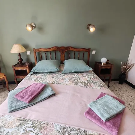 Maison Beaucairoise Clim Et Parking Beaucaire (Gard)